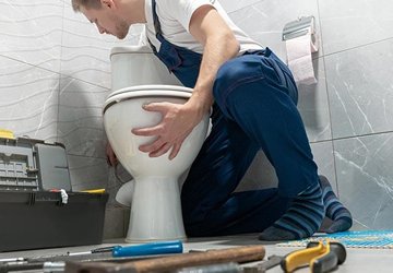 Comment installer un WC à poser ?